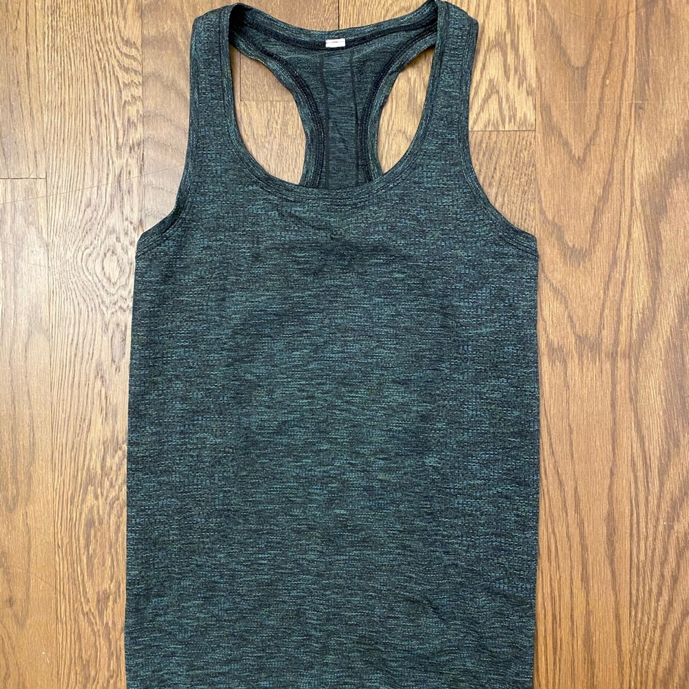 Lululemon Tank - Picture 2 of 2